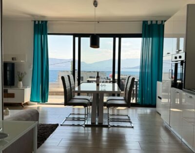 Moni’s apartment with sea view and pool Slatine- Čiovo Island